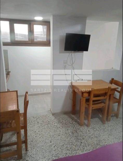 (Προς Πώληση) Επαγγελματικός Χώρος Κτίριο || Κυκλάδες/Σαντορίνη-Θήρα - 720 τ.μ, 2.000.000€ 
