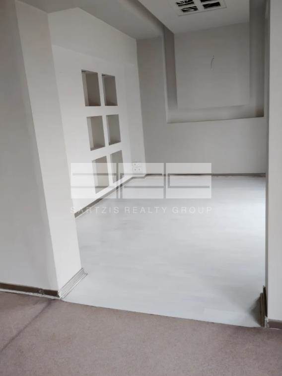 (Προς Ενοικίαση) Επαγγελματικός Χώρος Γραφείο || Αθήνα Κέντρο/Αθήνα - 100 τ.μ, 2.300€ 