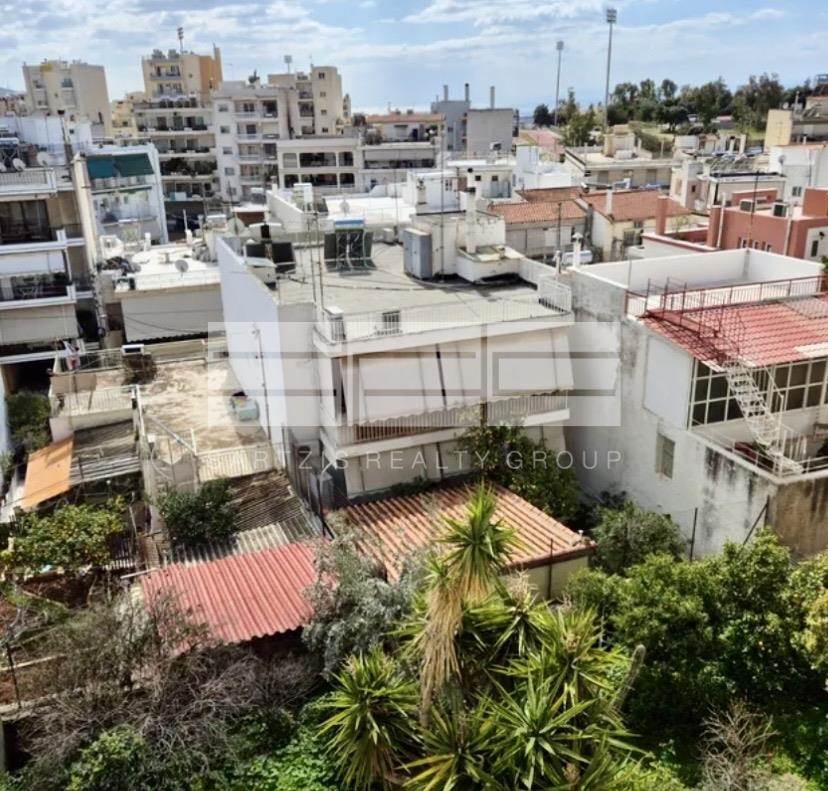 (Προς Πώληση) Αξιοποιήσιμη Γη Οικόπεδο || Αθήνα Κέντρο/Ηλιούπολη - 215 τ.μ, 600€ 