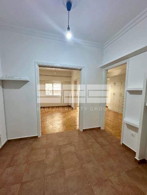(For Sale) Residential Apartment || Athens Center/Athens - 72 Sq.m, 2 Bedrooms, 220.000€ 
