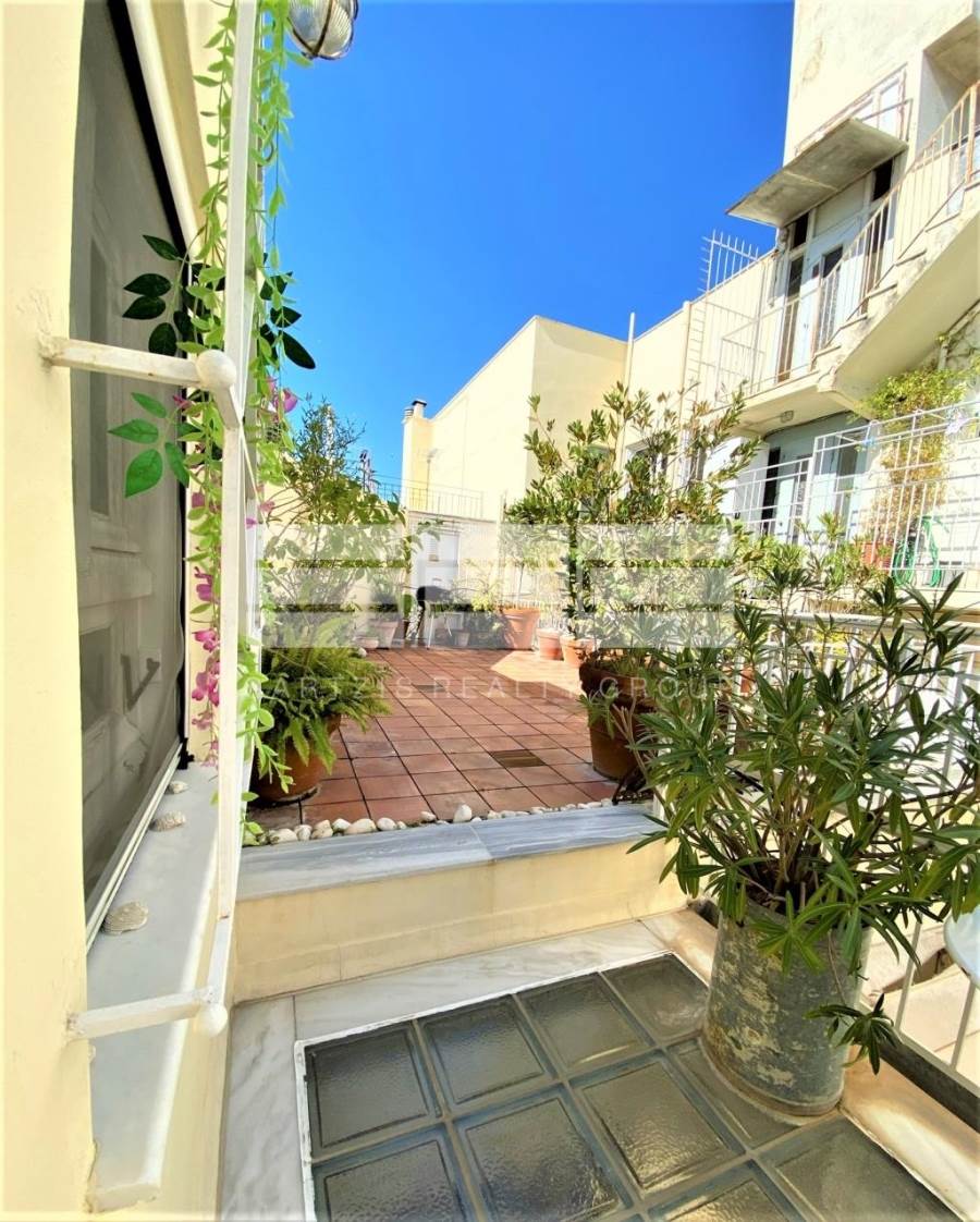 (For Sale) Residential Maisonette || Athens Center/Athens - 155 Sq.m, 3 Bedrooms, 1.600.000€ 