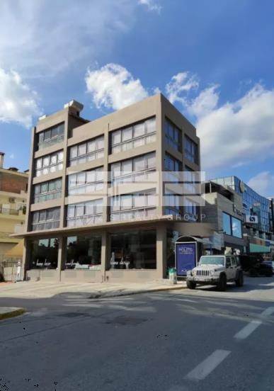 (For Sale) Commercial Commercial Property || Athens North/Marousi - 825 Sq.m, 2.600.000€ 