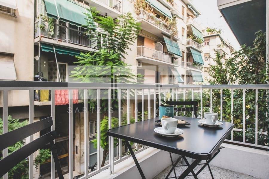 (For Sale) Residential Apartment || Athens Center/Athens - 88 Sq.m, 3 Bedrooms, 170.000€ 